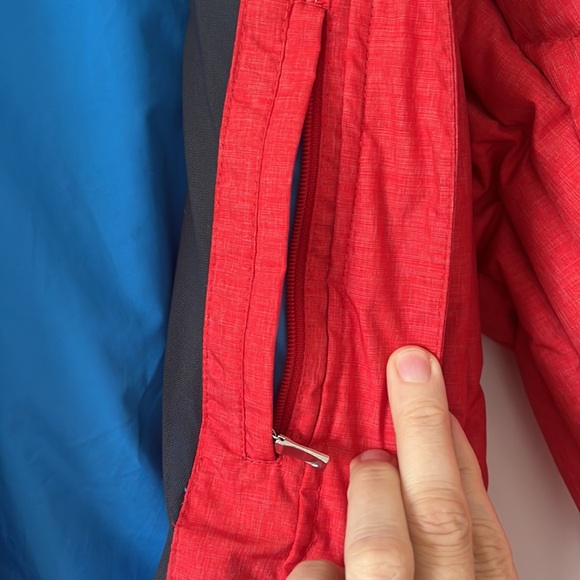 PEAK PERFORMANCE SKI JACKET - Picture 7 of 11